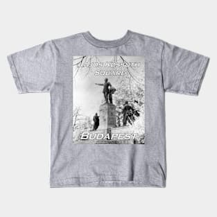 Kossuth Memorial, Lajos Kossuth Square, Budapest Kids T-Shirt